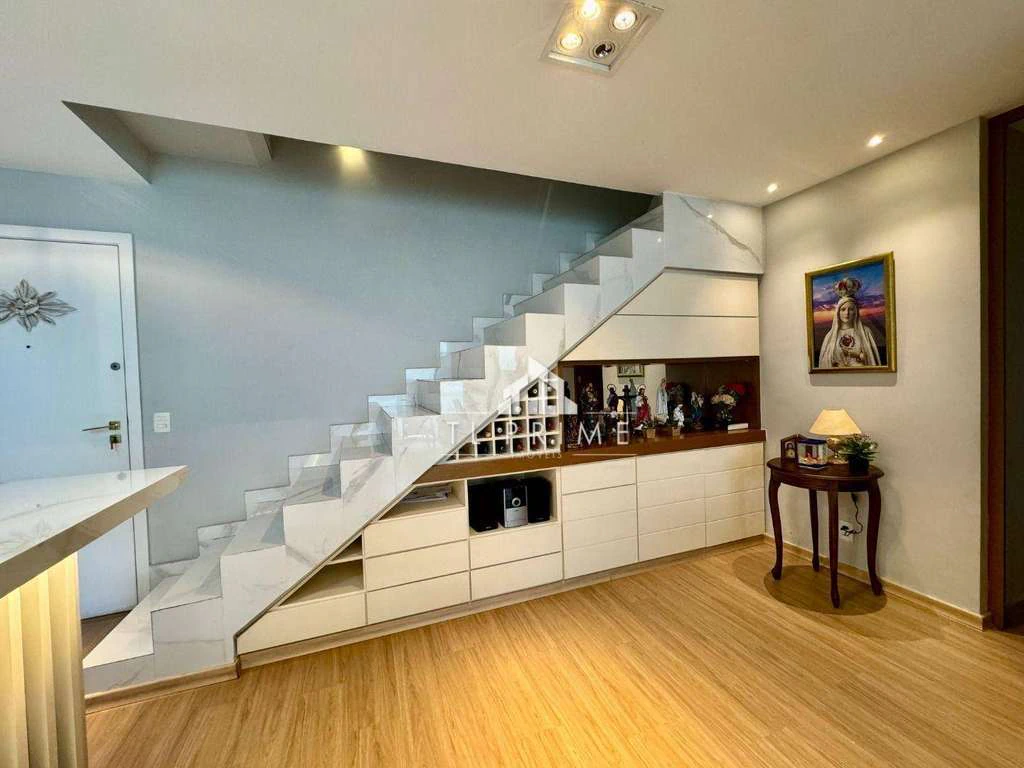 Furnished penthouse with 205 m², 3 bedrooms and 2 suites — photo 18
