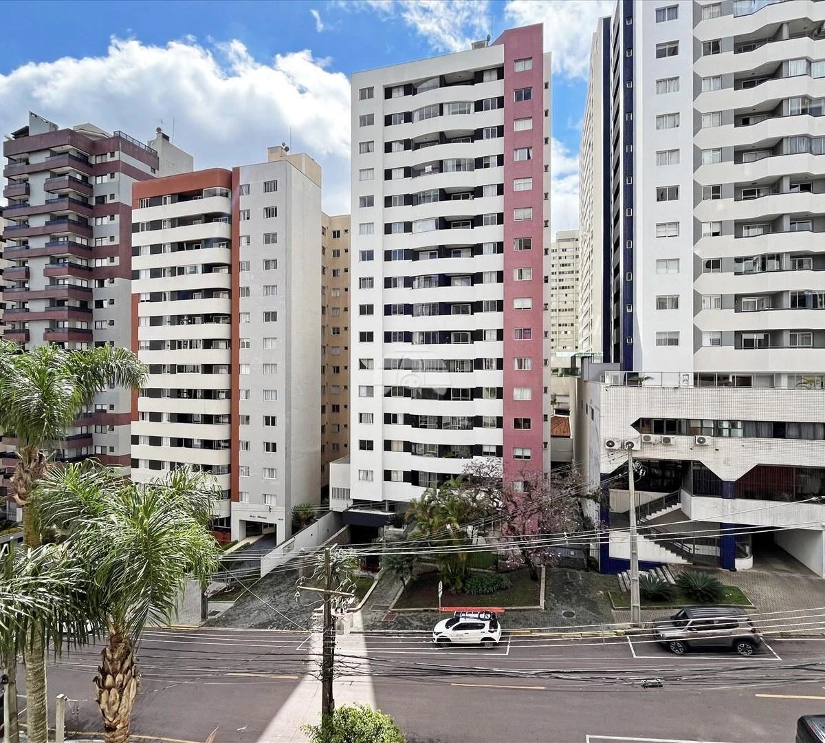 Apartamento com espaço de home office, Bigorrilho — photo 19