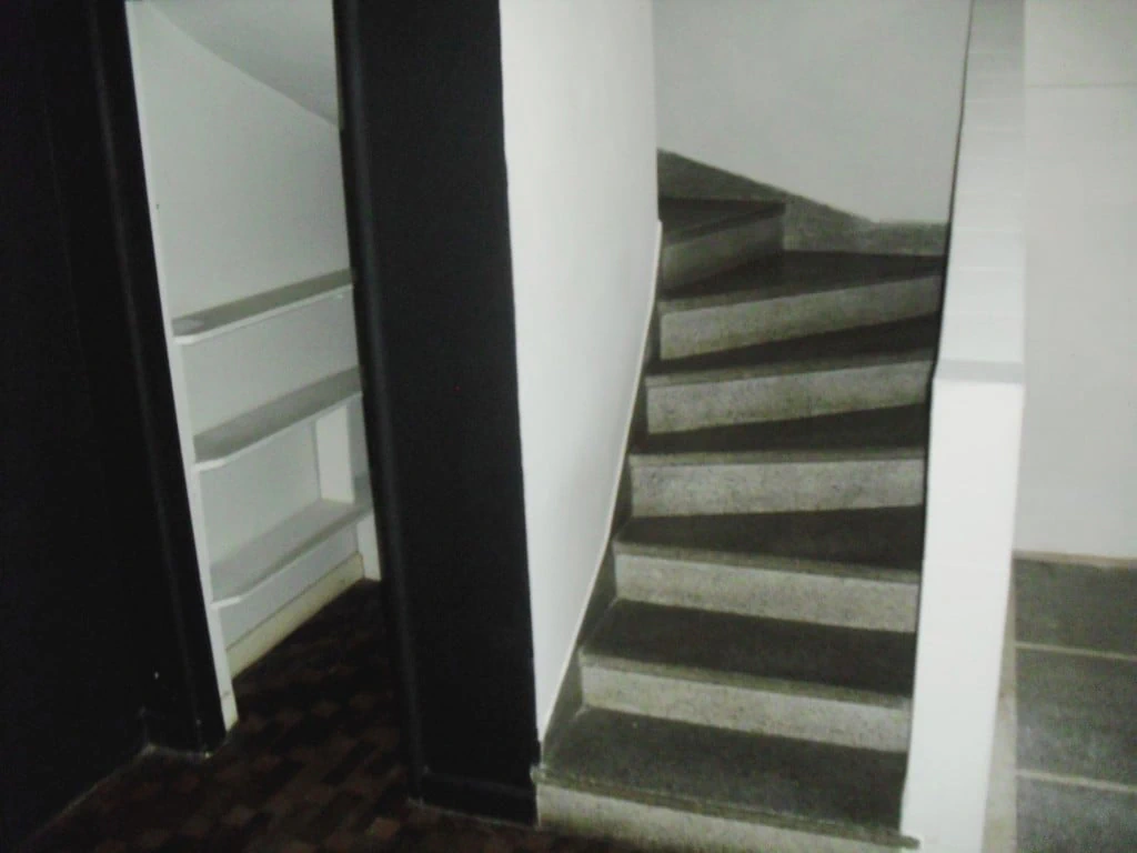 House, 76 m², with wood or laminate floors — photo 25