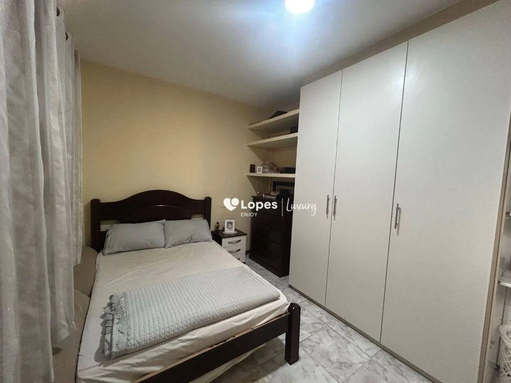 Cobertura mobiliada de 5 quartos com lavanderia e 209 m² — photo 47