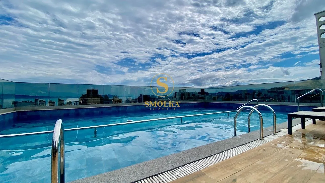 Private pool in a 2-bedroom apartment, 60 m² — photo 53