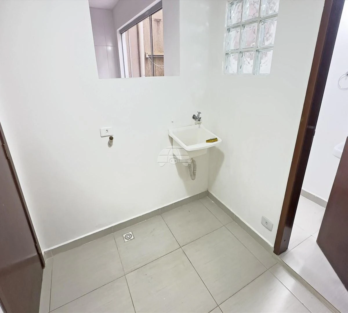 160 m² house with 3 bedrooms and 1 parking space — photo 9