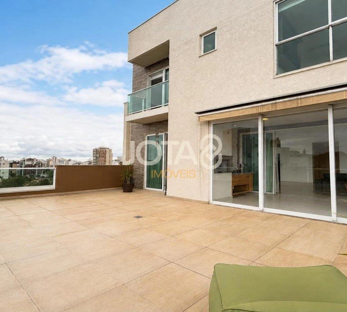Bañera y 4 dormitorios: departamento de 323 m² — photo 16