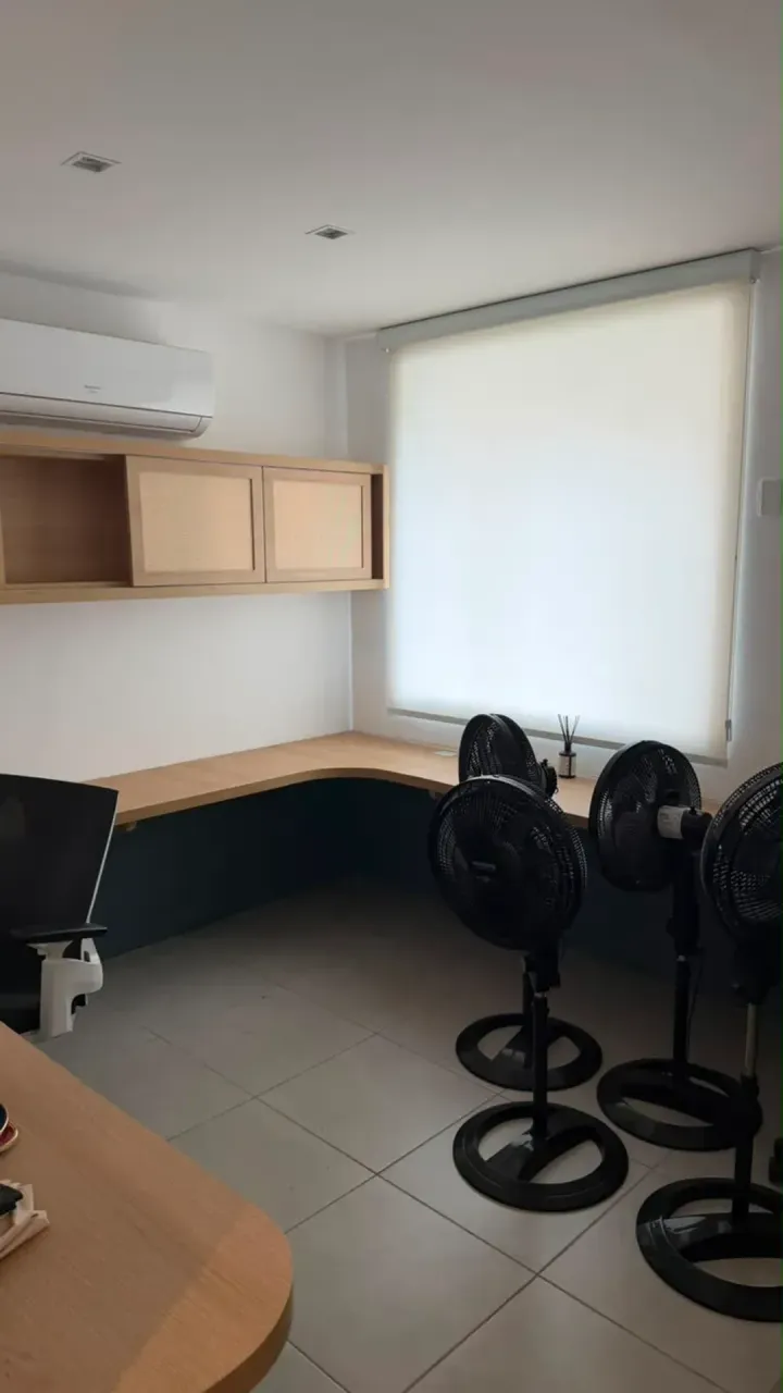 Casa para alquiler sin aparcamiento, 5 recámaras y 5 baños, 434 m² — photo 2