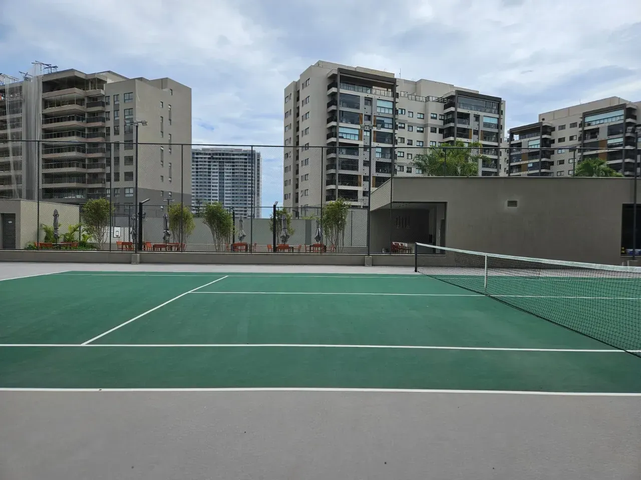 Apartamento mobiliado com 4 quartos e 5 banheiros — photo 29