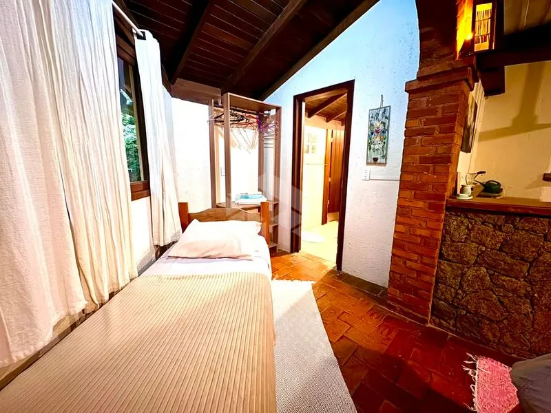 Furnished 80 m² loft with views of water — photo 20