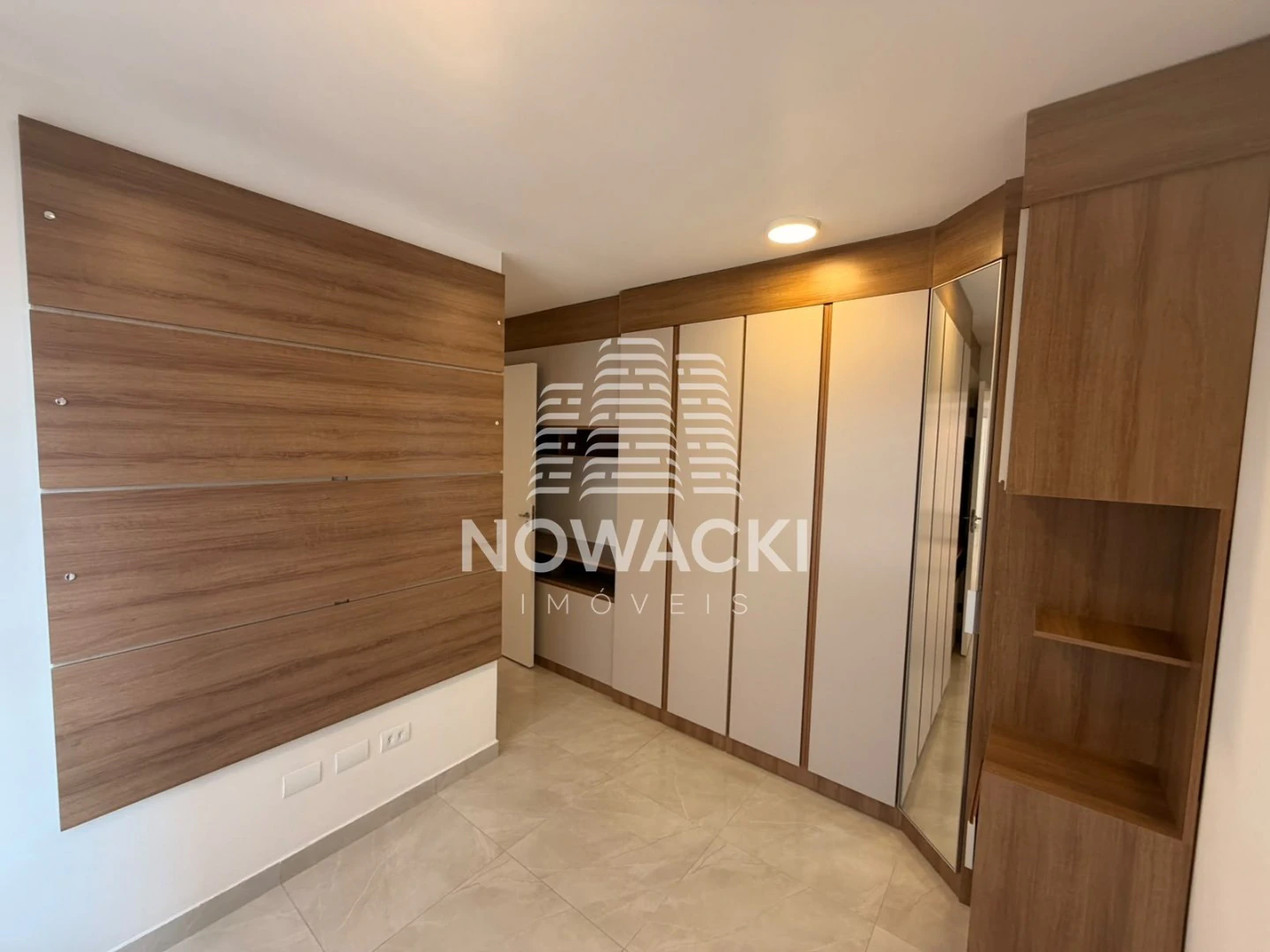 Apartment, 44 m², with a walk-in closet — photo 3