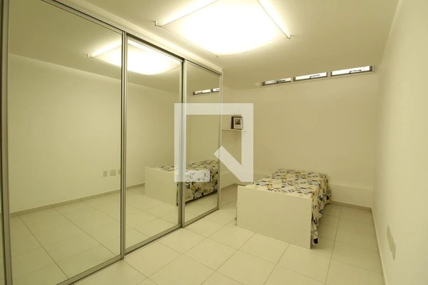 Casa em condomínio para aluguel com 5 quartos e 375 m² — photo 5