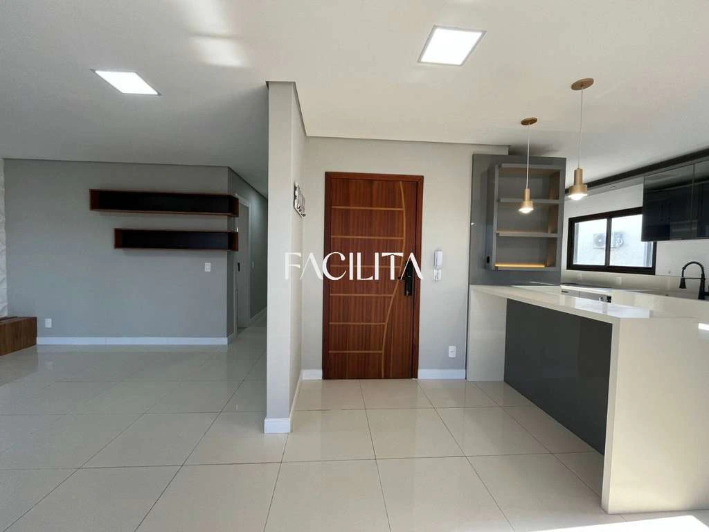 Dúplex de 3 dormitorios con cocina abierta y 200 m² — photo 2