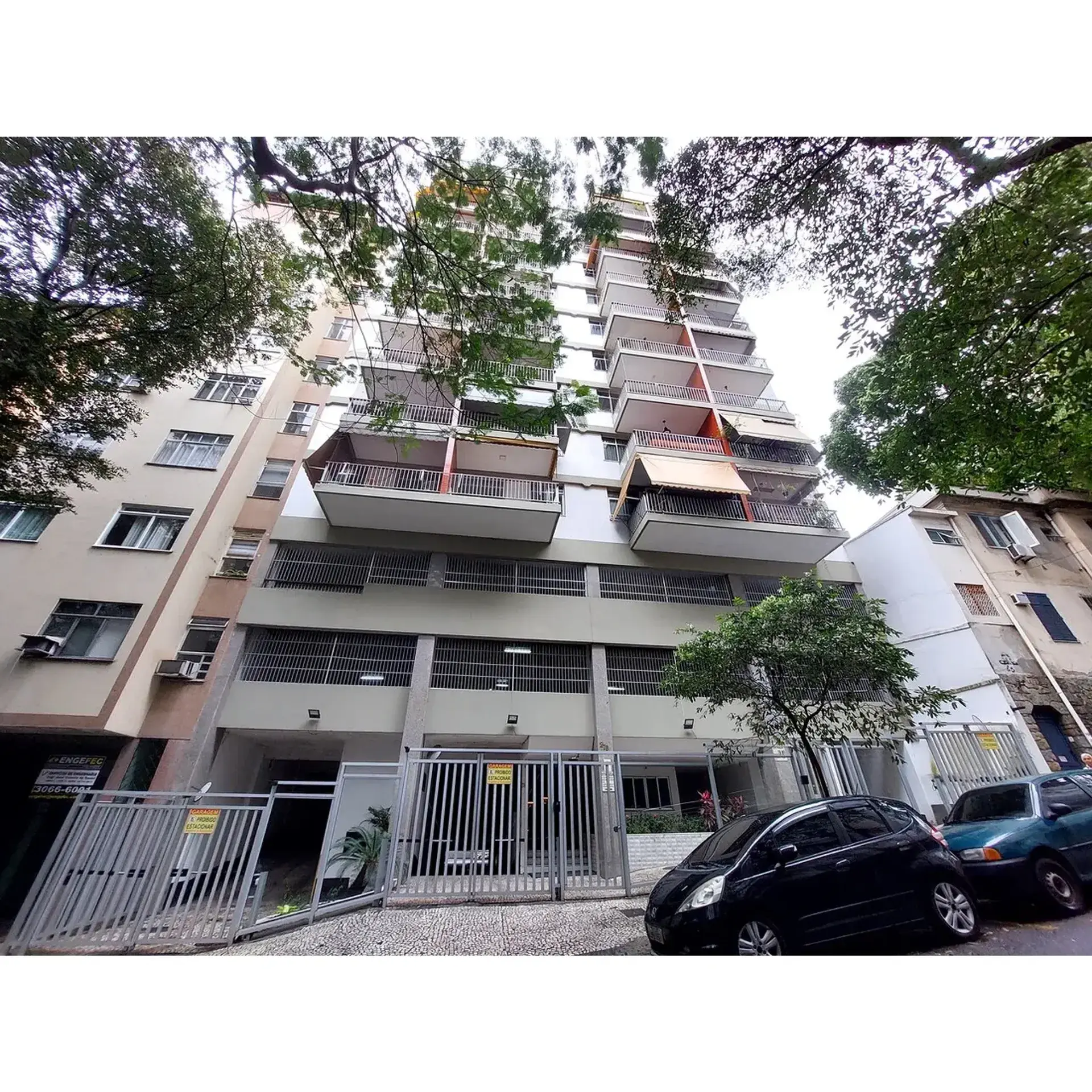 One-bedroom apartment with a washing machine — photo 36