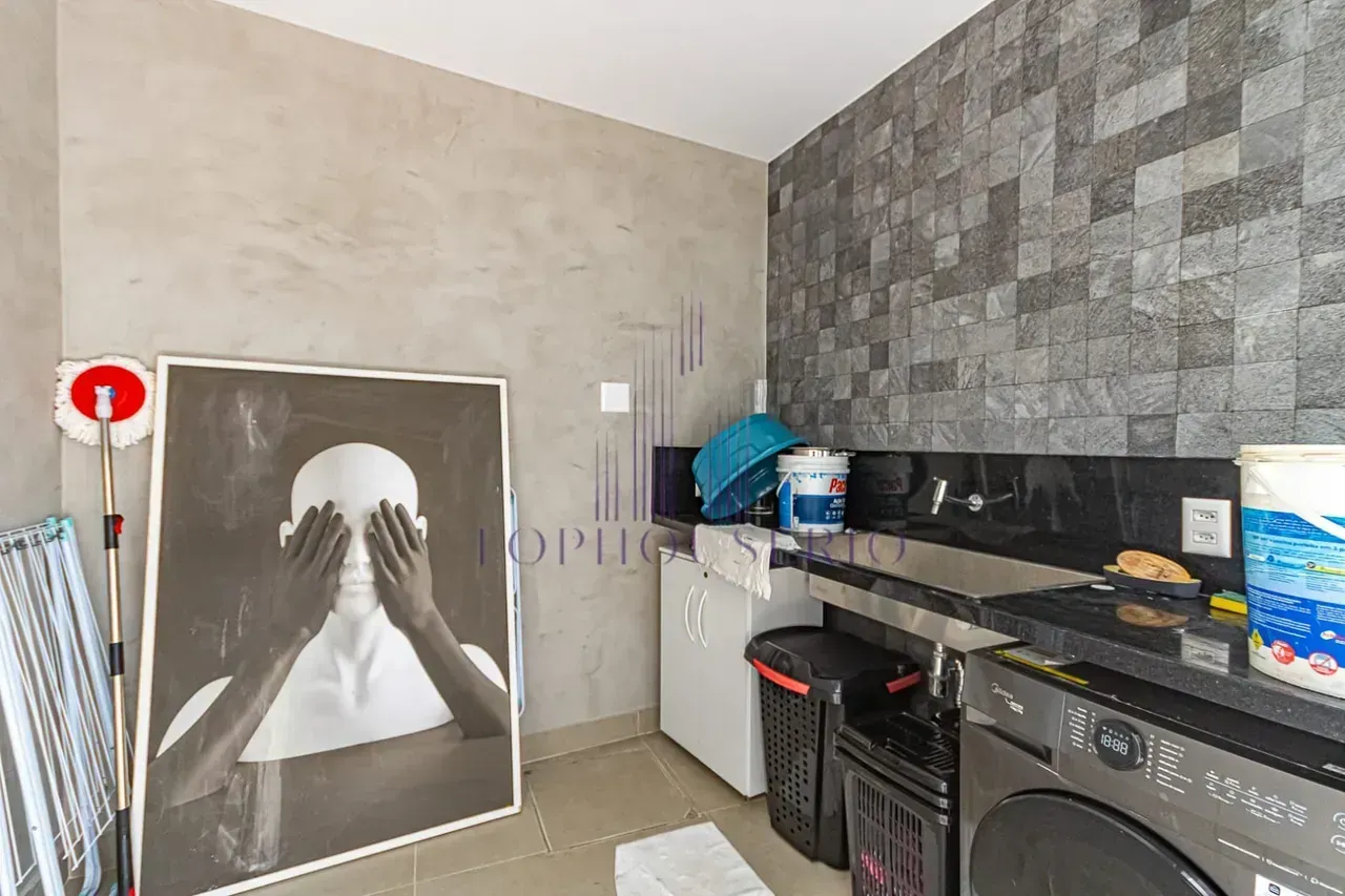 Casa com 4 quartos, 5 banheiros e vista para as montanhas — photo 63