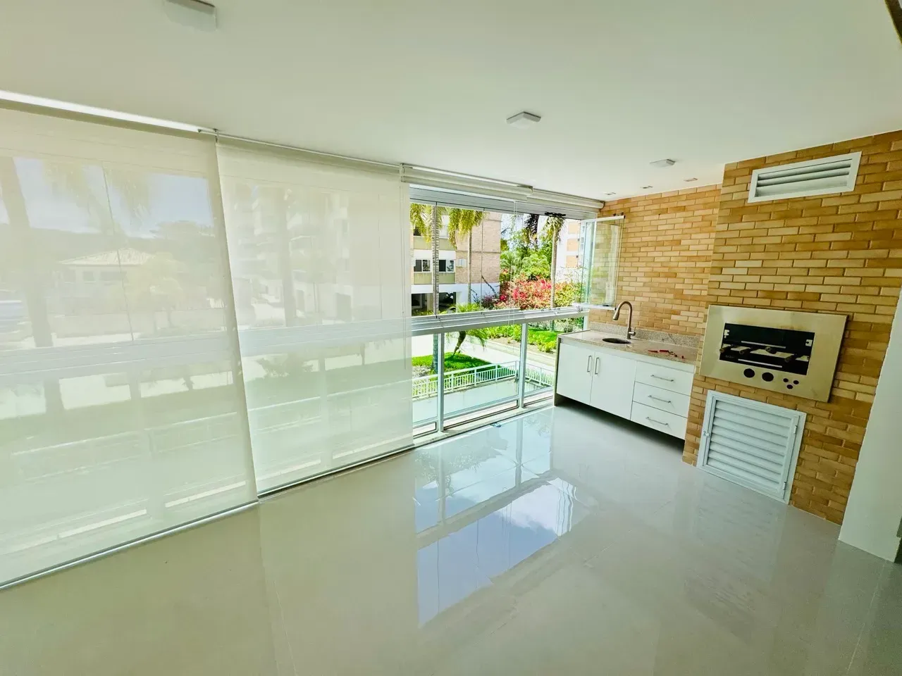 3-bedroom apartment with a private BBQ in Rio de Janeiro