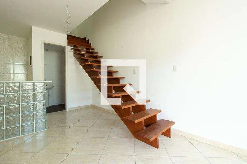Condo townhouse with 2 bedrooms and an open-plan kitchen — photo 13
