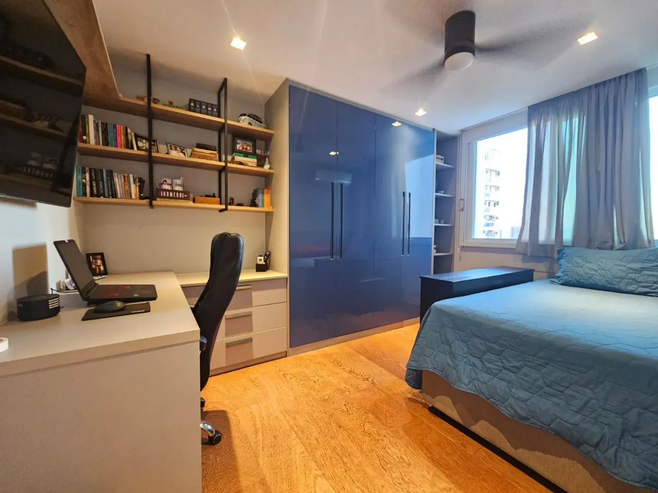 Furnished apartment with 3 bedrooms and 5 bathrooms — photo 4