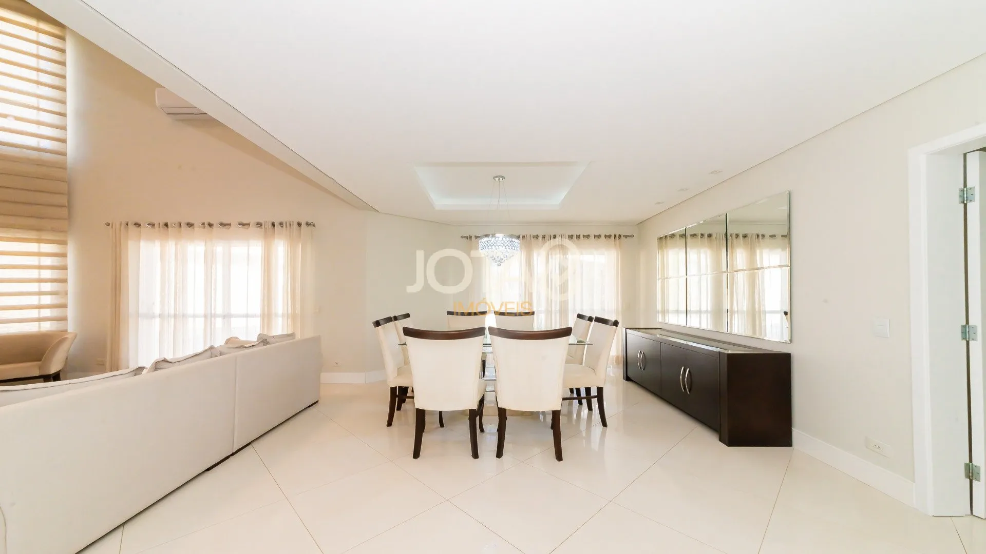 House with 3 bedrooms, 345 m² and 6 parking spaces — photo 9