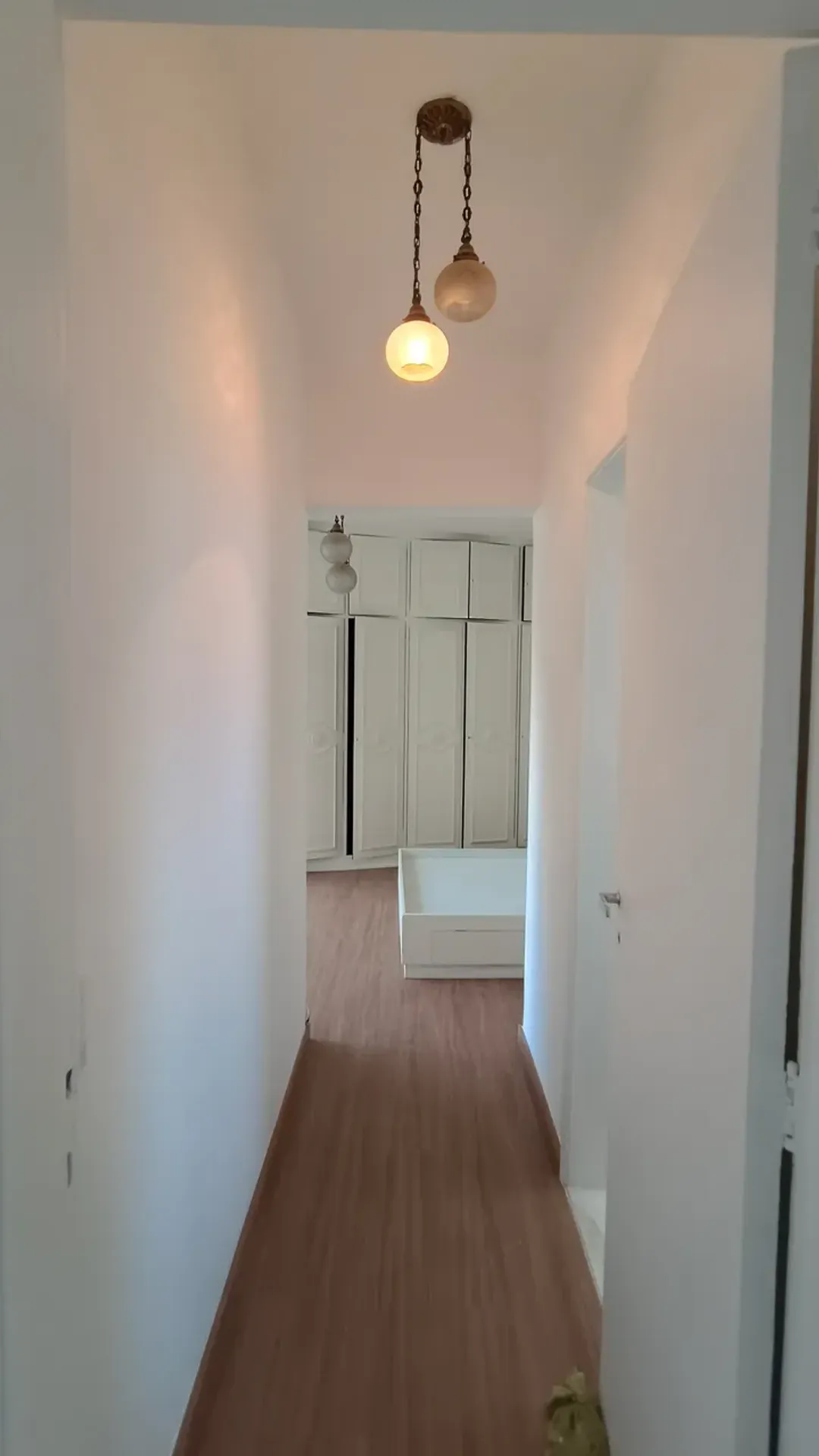 Apartment on the 6th floor with a glass-enclosed balcony — photo 22