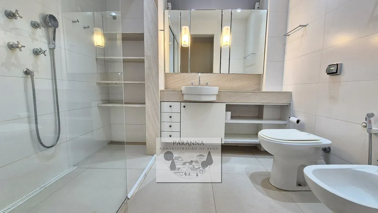 4-bedroom, 4-bath apartment with balcony and laundry area — photo 24