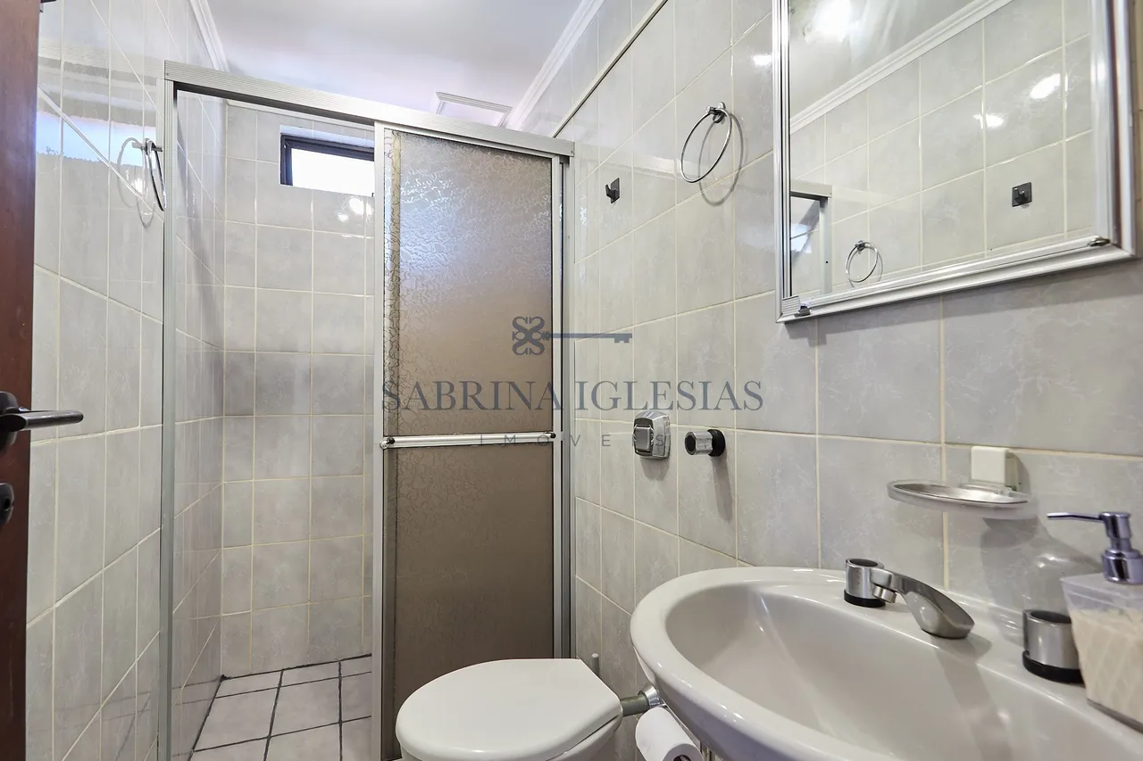 Unfurnished 94 m² apartment with balcony and air conditioning — photo 7