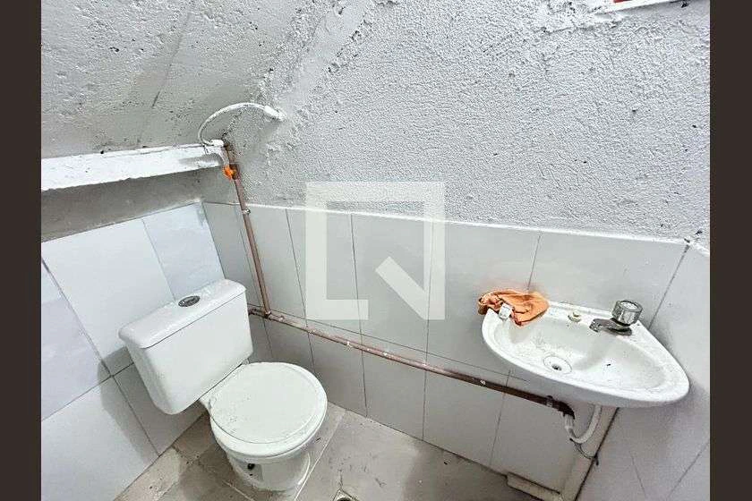 55 m² apartment with 3 bedrooms and a laundry area — photo 30