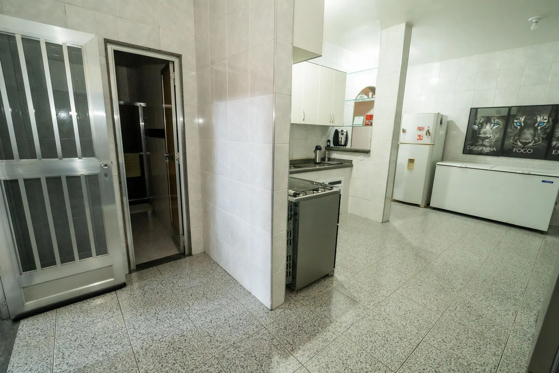 Furnished house, 449 m², with a jacuzzi — photo 9