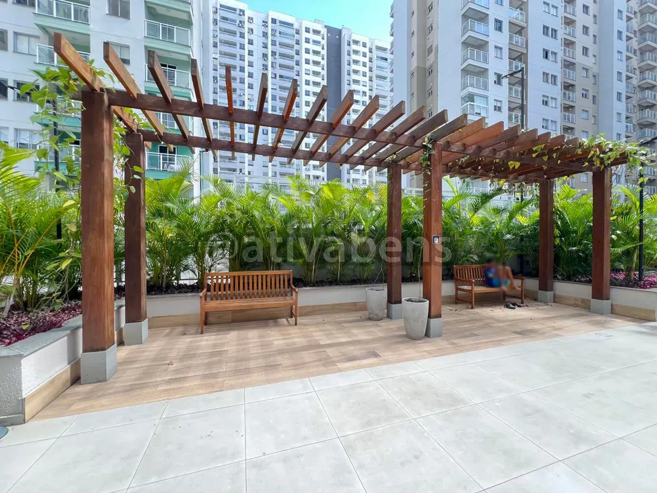 Furnished 1-bedroom apartment with 37 m² on the 19th floor — photo 22
