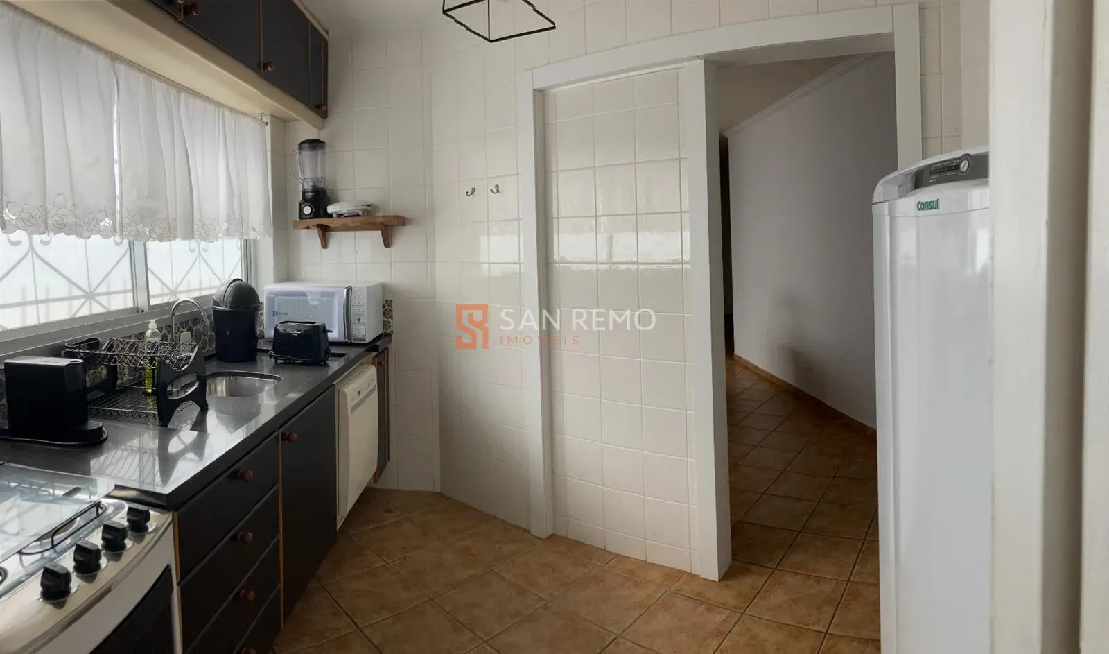 Apartamento de 2 dormitórios com cozinha separada 152 m² — photo 11
