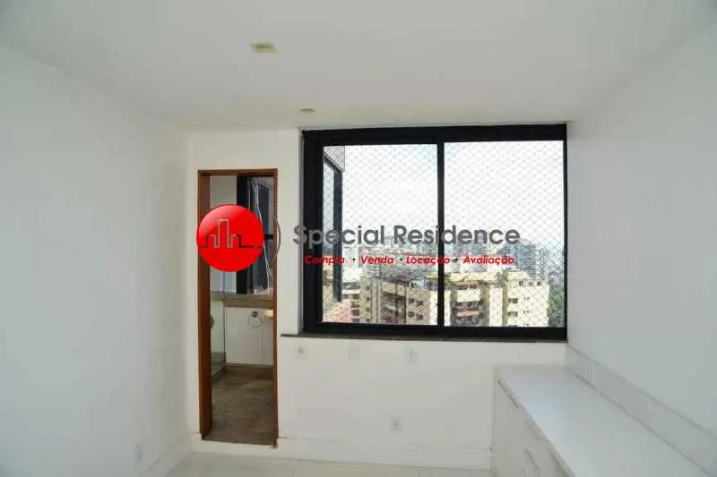 Unfurnished apartment with 5 bedrooms and 5 bathrooms — photo 20