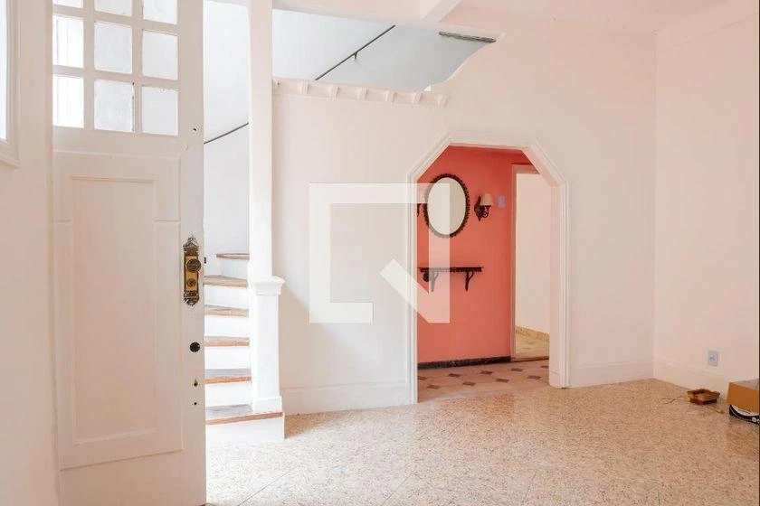 Будинок: 3 спальні, 1 з власною ванною кімнатою, 195 м² — photo 33