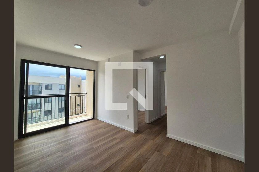 Glass-enclosed balcony in a 2-bedroom apartment, 55 m² — photo 6
