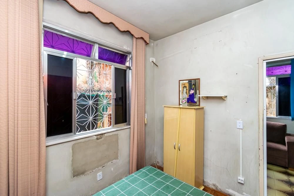 Furnished house with 5 bedrooms and a balcony — photo 4