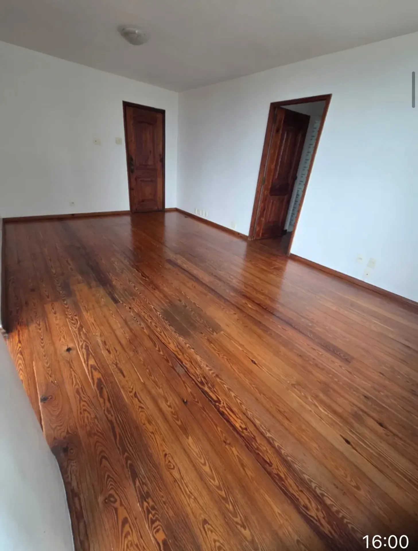 100 m² apartment with 3 bedrooms and a separate kitchen — photo 26