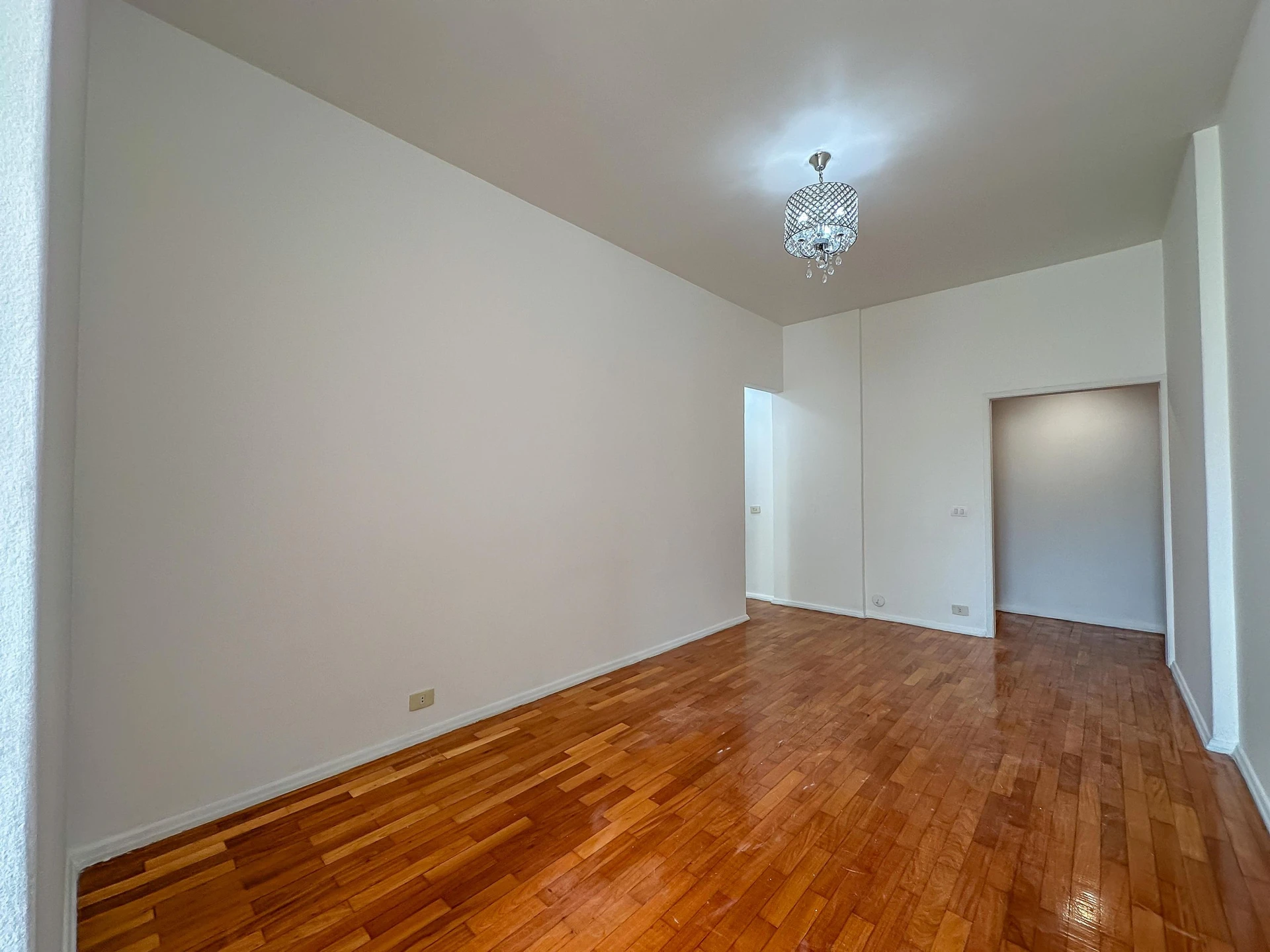 Washing machine in a 2-bedroom apartment, 80 m² — photo 37
