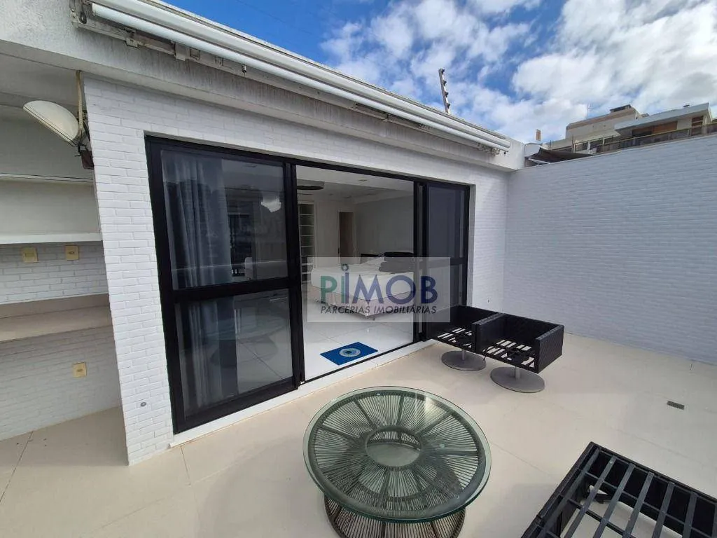 Furnished duplex penthouse with 3 bedrooms and 256 m² — photo 25