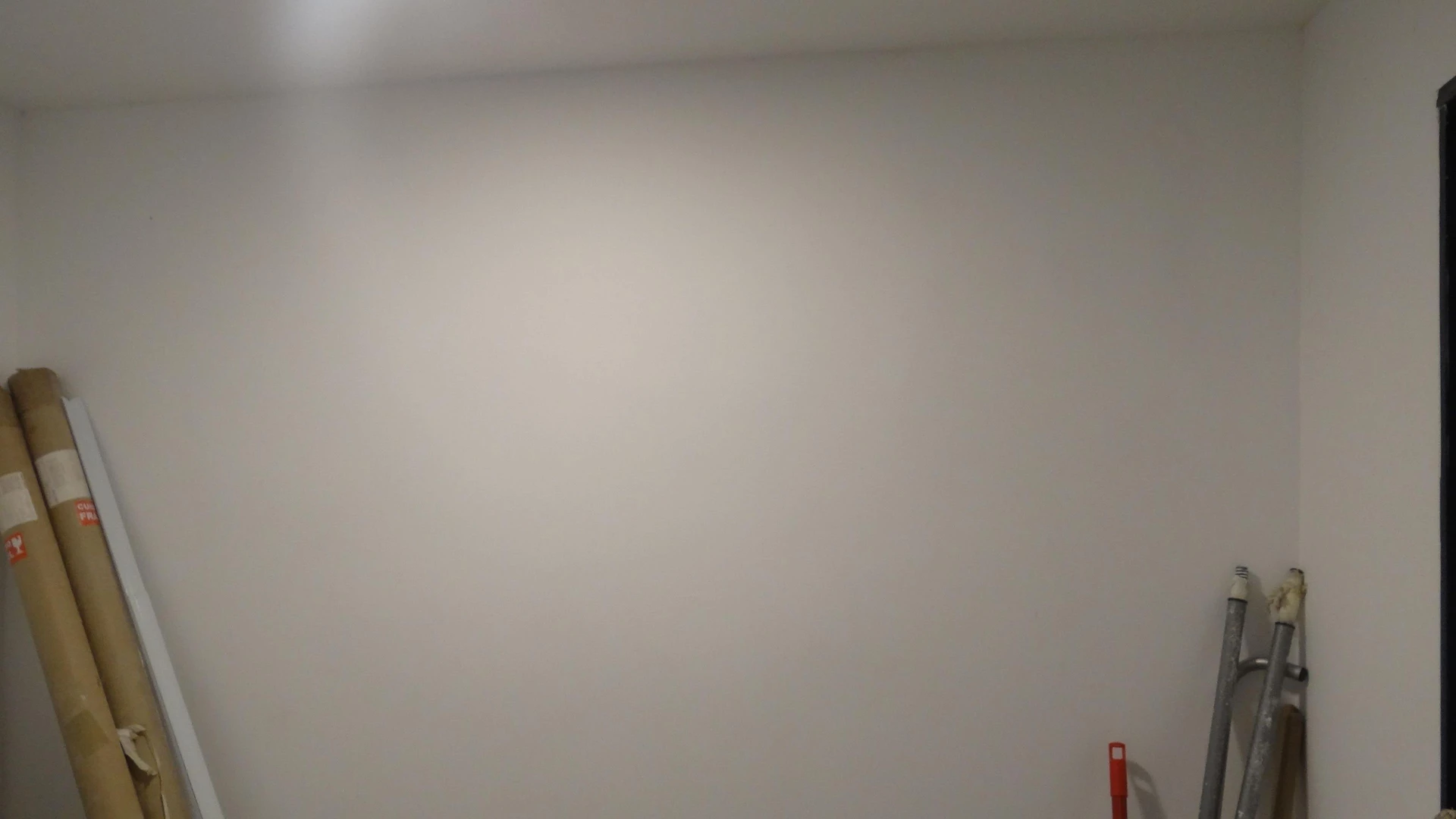 Casa de 384 m² com janelas do piso ao teto e varanda gourmet — photo 148