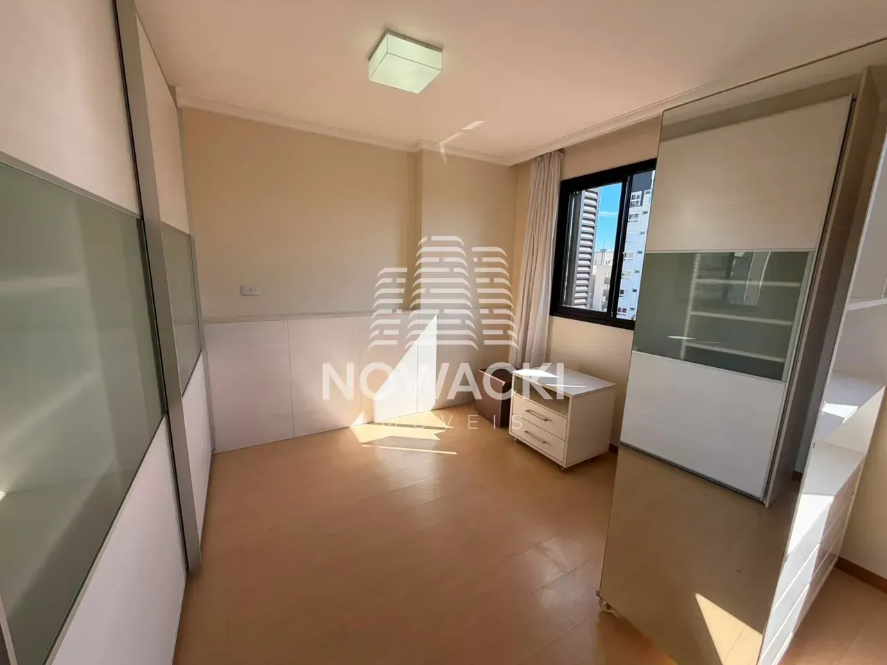 Semi-furnished 2-bedroom apartment with 2 bathrooms — photo 4