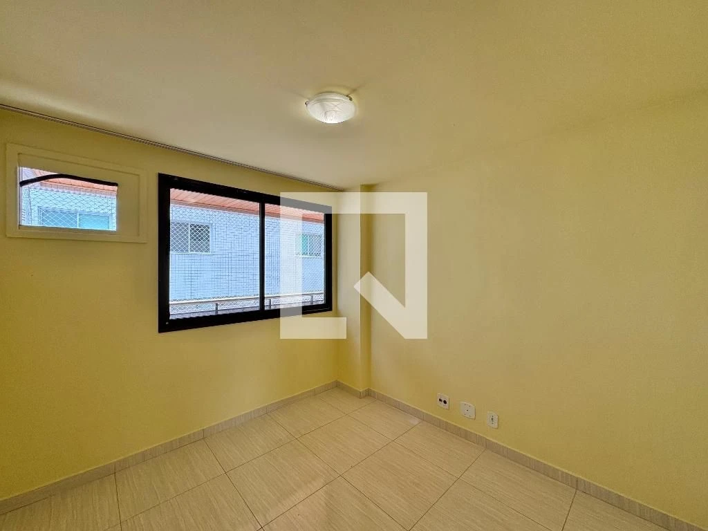 Apartment, 92 m², with a glass-enclosed balcony — photo 7