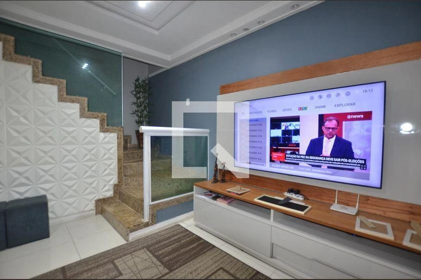 Casa mobiliada de 3 quartos com espaço de home office