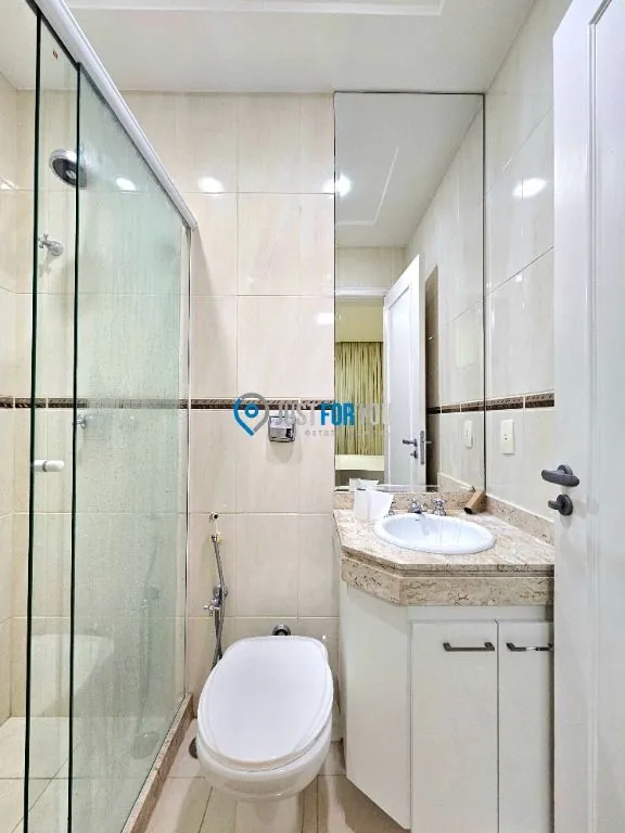 House with 5 bedrooms, 300 m² and a closed gas kitchen — photo 34
