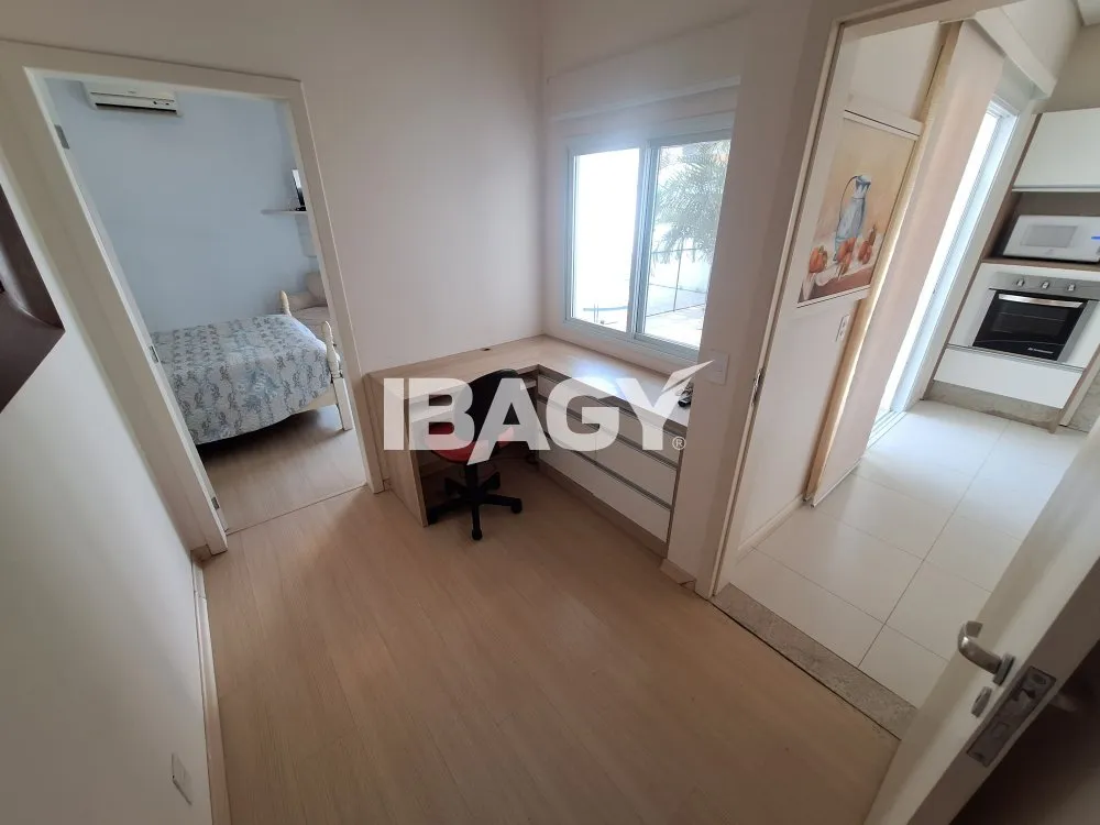 Furnished house with 3 bedrooms and a home office — photo 11