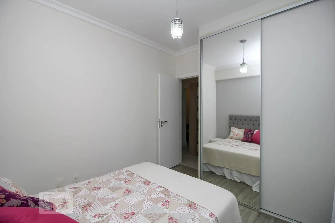 3-bedroom apartment with a glass-enclosed balcony — photo 7