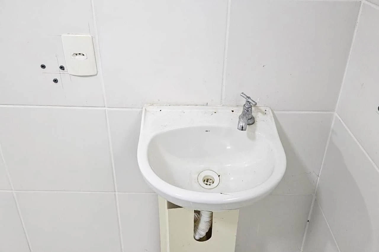 Apartamento de 2 quartos em condomínio com academia — photo 4