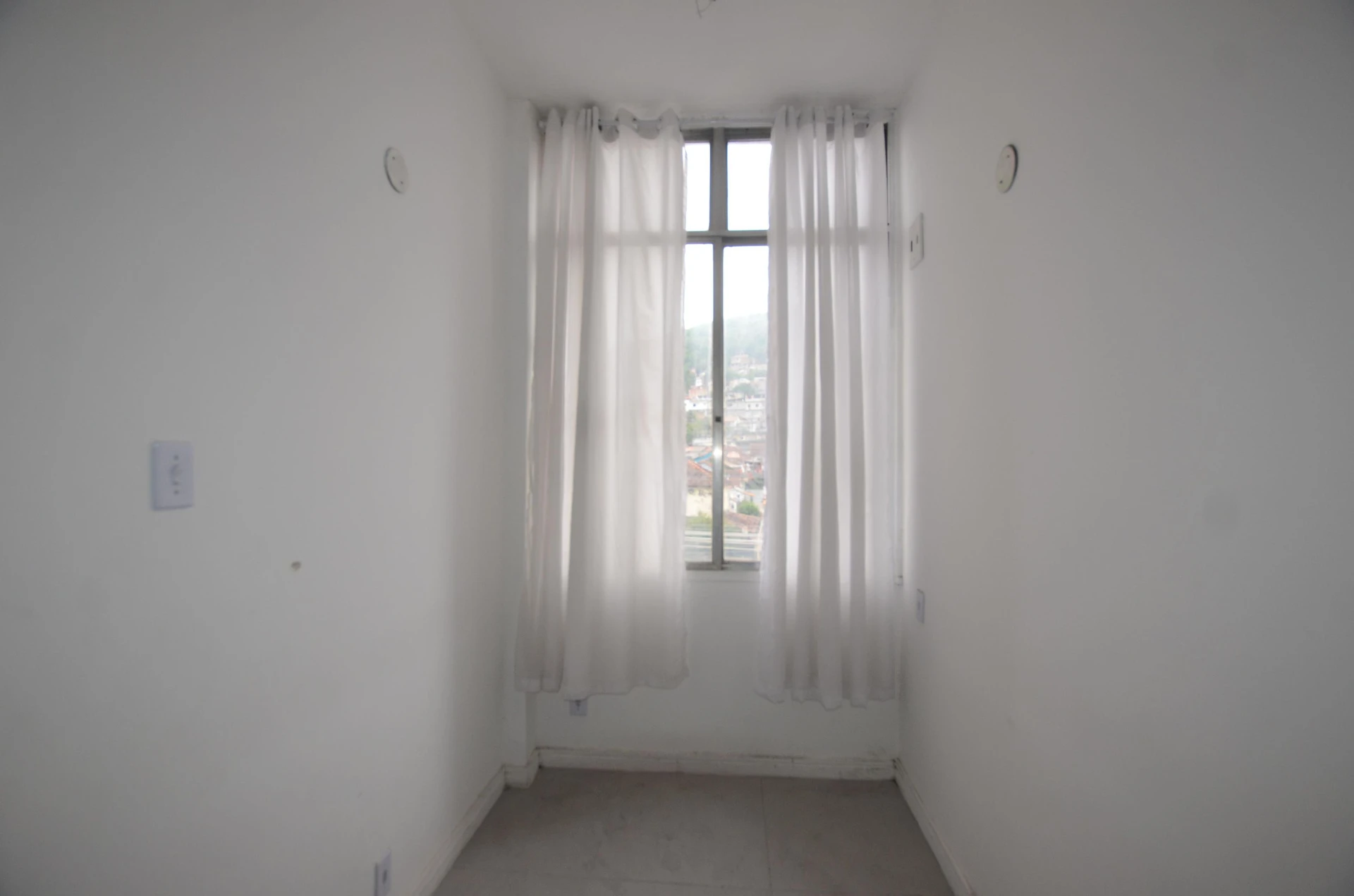 3-bedroom apartment with a mountain view in Rio de Janeiro — photo 21