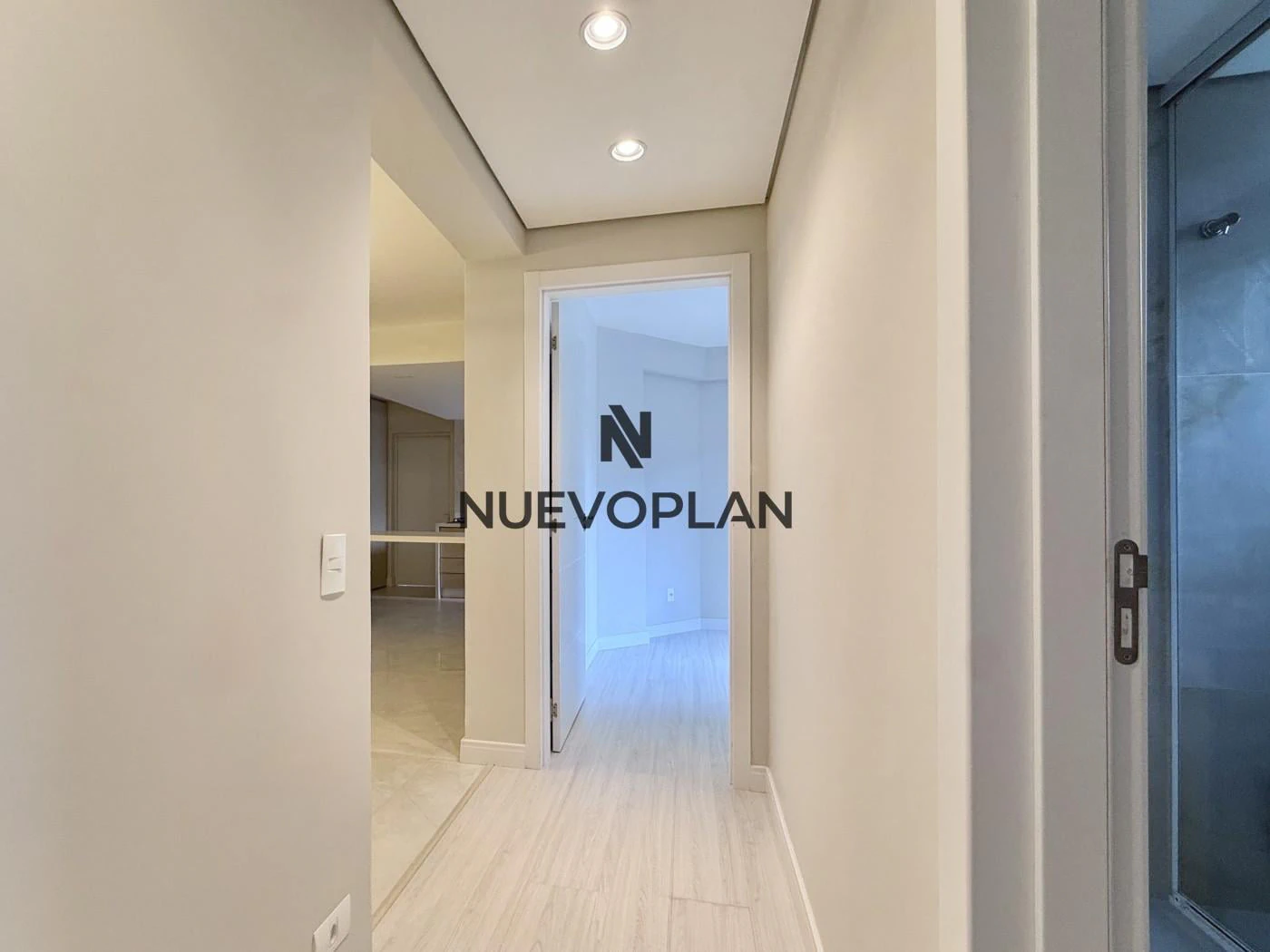 Apartment, 104 m², with a walk-in closet — photo 8