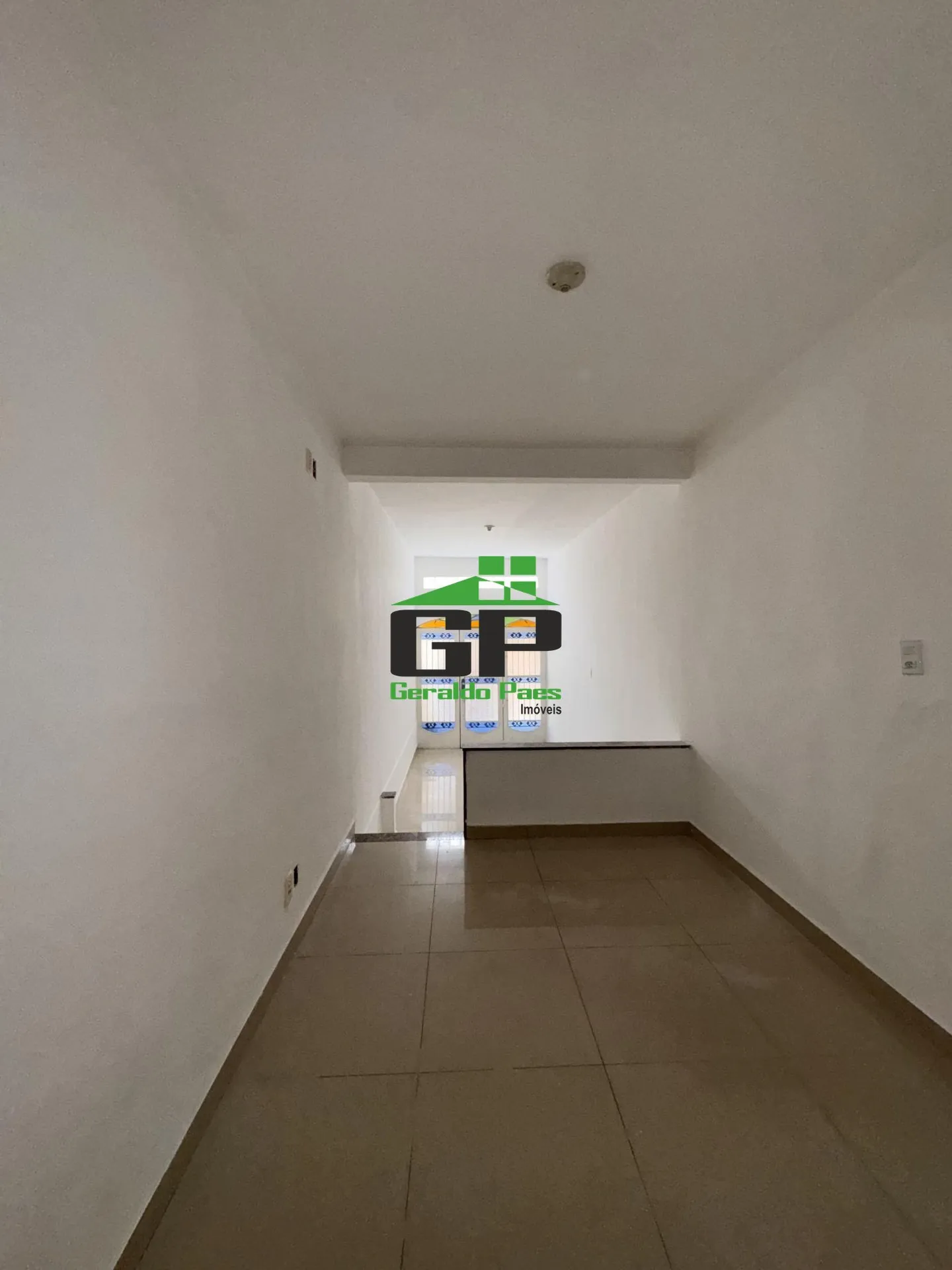 Unfurnished house with 4 bedrooms and a balcony — photo 25