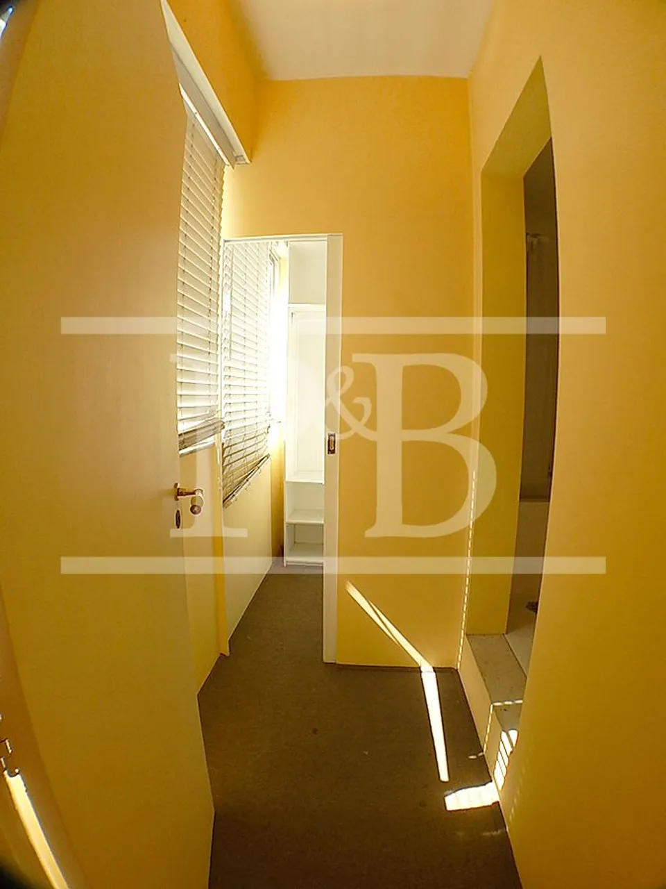 4-bedroom apartment with 3 bathrooms, 420 m² — photo 20