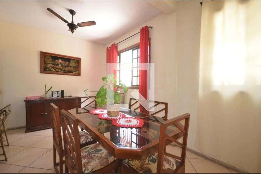 House with private garden and 7 bedrooms in 400 m² — photo 21