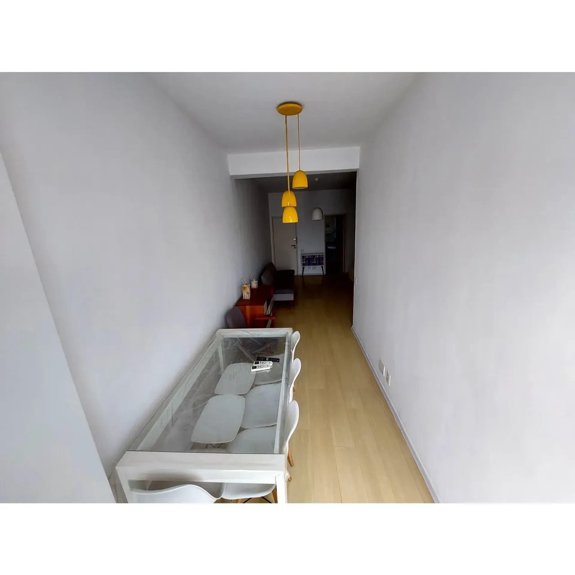 One-bedroom apartment with a washing machine — photo 30