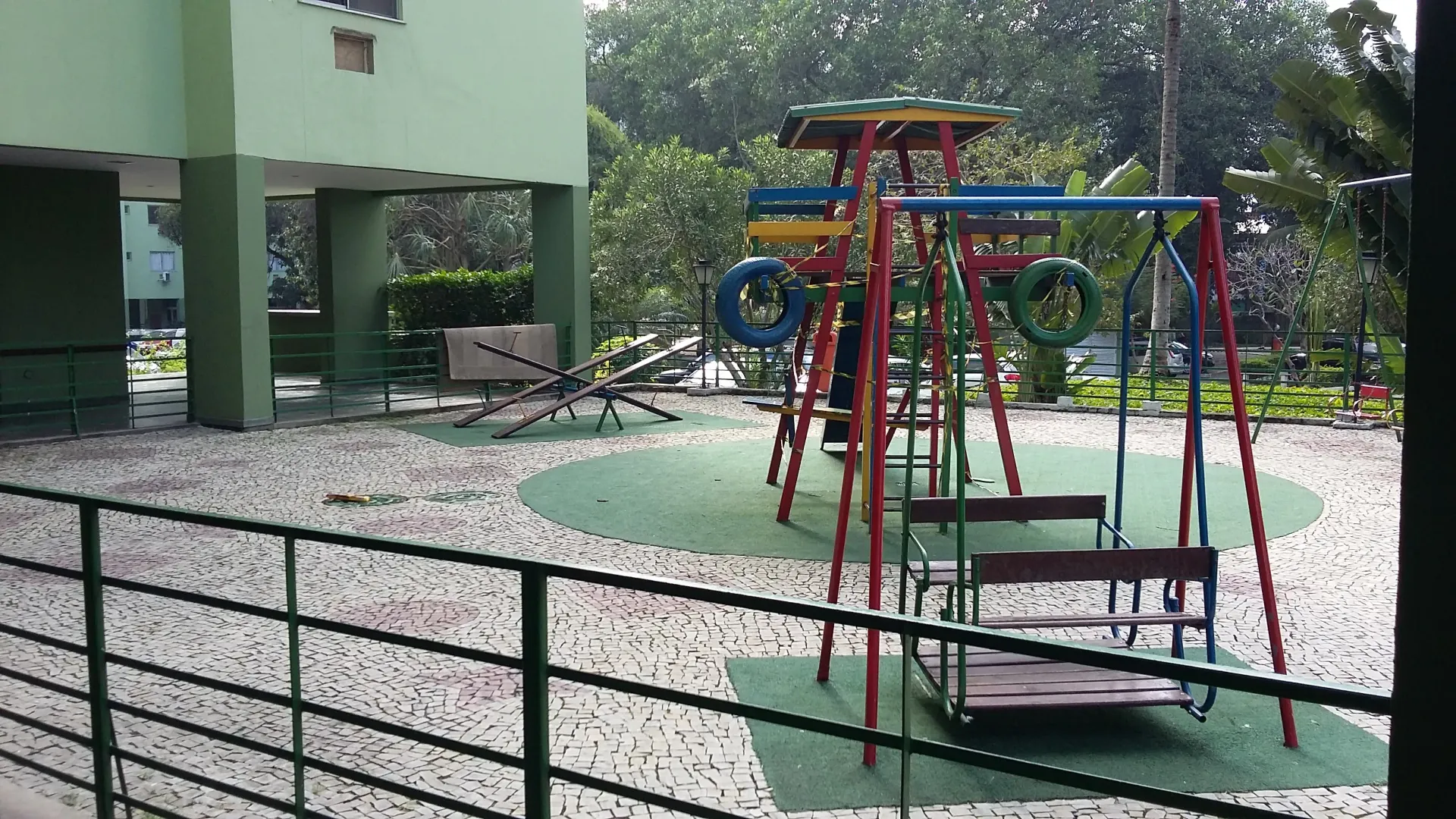 58 m² apartment with 3 bedrooms and 1 parking spot — photo 13