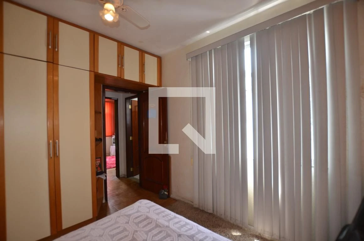 Apartamento com 2 quartos e cozinha fechada a gás — photo 38