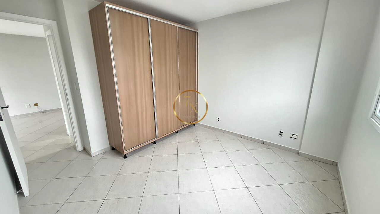 Застеклённый балкон и 2 спальни: квартира 70 м² — photo 13